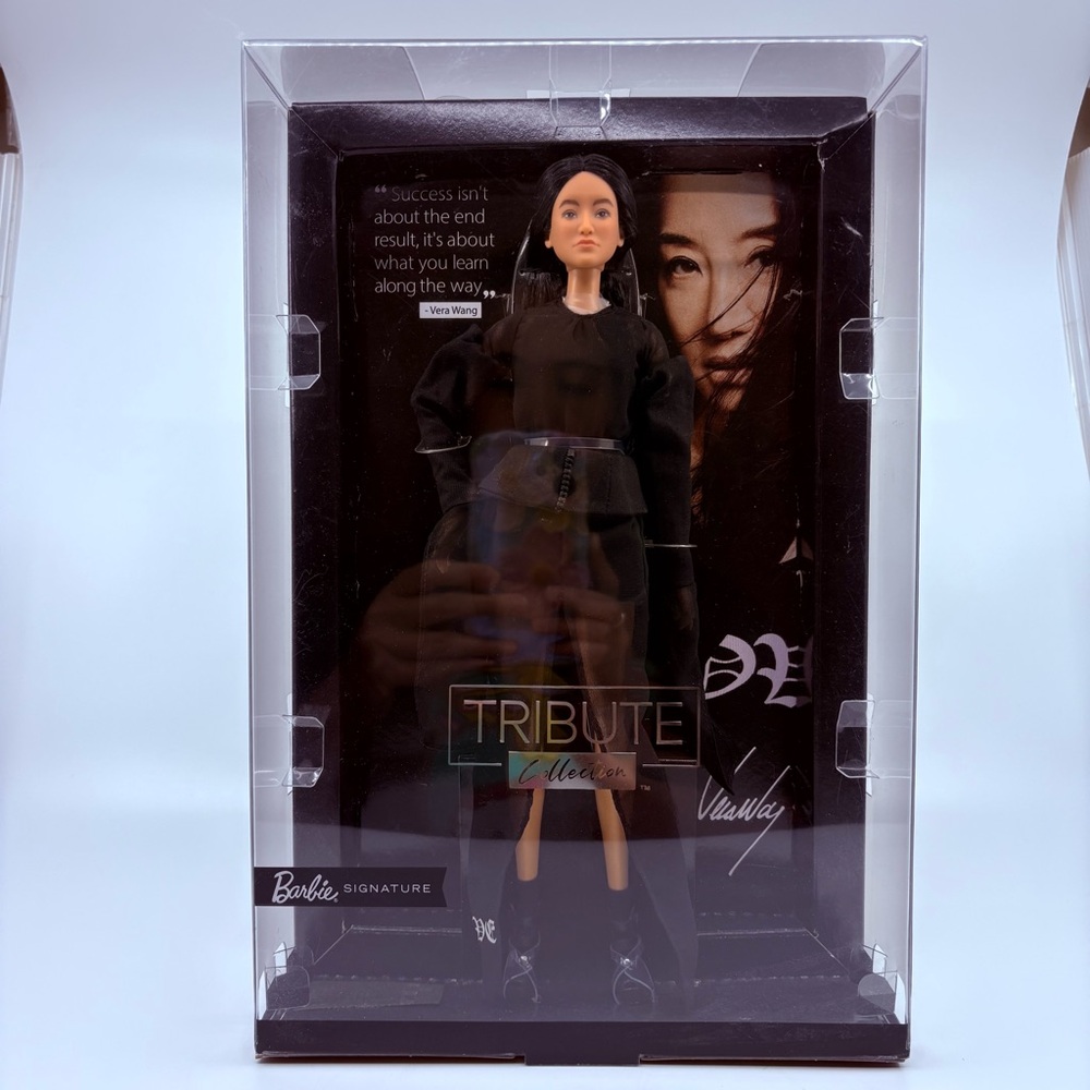 Barbie Signature Tribute Collection Vera Wang Doll (Box Damage)